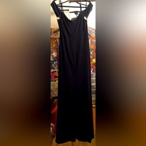 New  (no tags)City studio long  Black dress size 17  slit up side